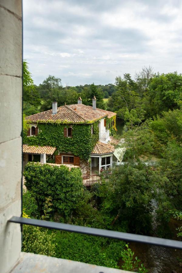 Hotel Au Bouchon Saint-Aigulin Exterior foto
